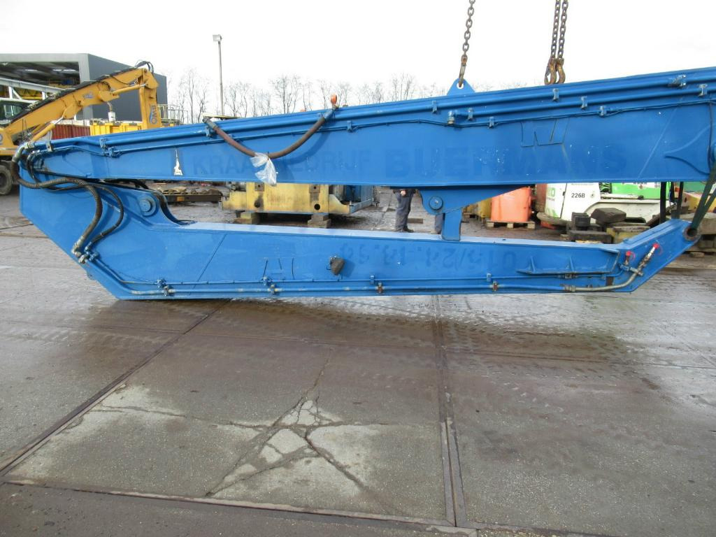 Hitachi FH450LCH-3 - - Boom for Waste/ Industry handler: picture 3 Hitachi FH450LCH-3 - - Boom for Waste/ Industry handler: picture 3