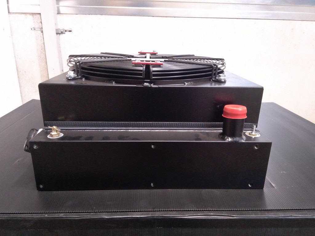 Hydac 3830384 - - Radiator for Construction machinery: picture 1 Hydac 3830384 - - Radiator for Construction machinery: picture 1
