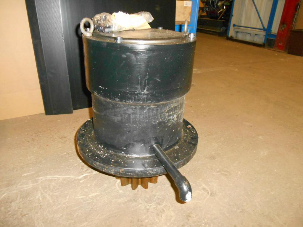 Kobelco LQ32W00009F1 - 72212980 - Swing motor for Construction machinery: picture 1 Kobelco LQ32W00009F1 - 72212980 - Swing motor for Construction machinery: picture 1