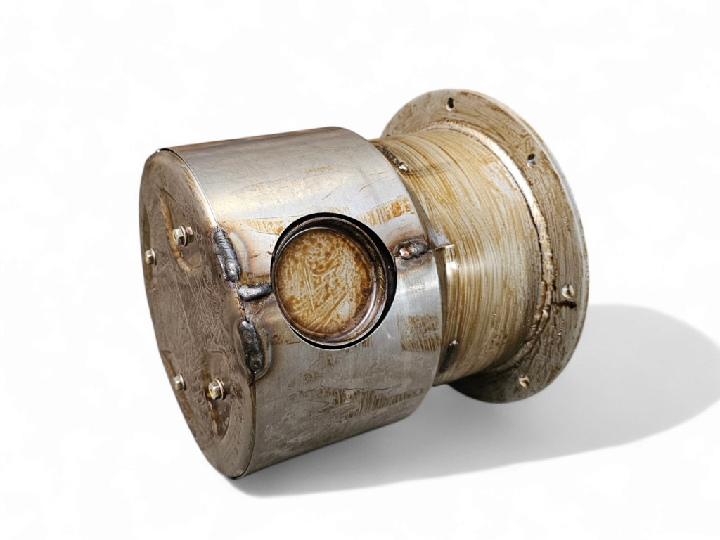 Kobelco VA32K3402011 - VA32K3402012 - Catalytic converter for Construction machinery: picture 2 Kobelco VA32K3402011 - VA32K3402012 - Catalytic converter for Construction machinery: picture 2