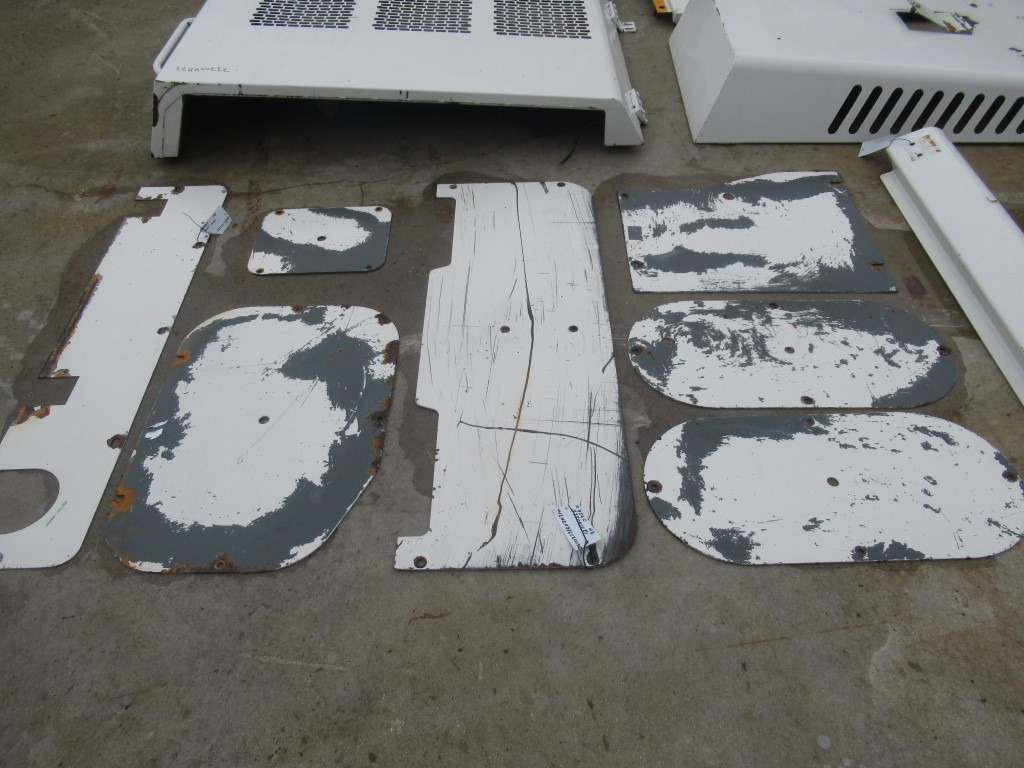 Liebherr R954C HD - - Door and parts for Construction machinery: picture 2 Liebherr R954C HD - - Door and parts for Construction machinery: picture 2