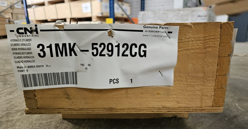 New Holland 31MK-52912CG - 31MK-52911 - Hydraulic cylinder for Construction machinery: picture 2 New Holland 31MK-52912CG - 31MK-52911 - Hydraulic cylinder for Construction machinery: picture 2