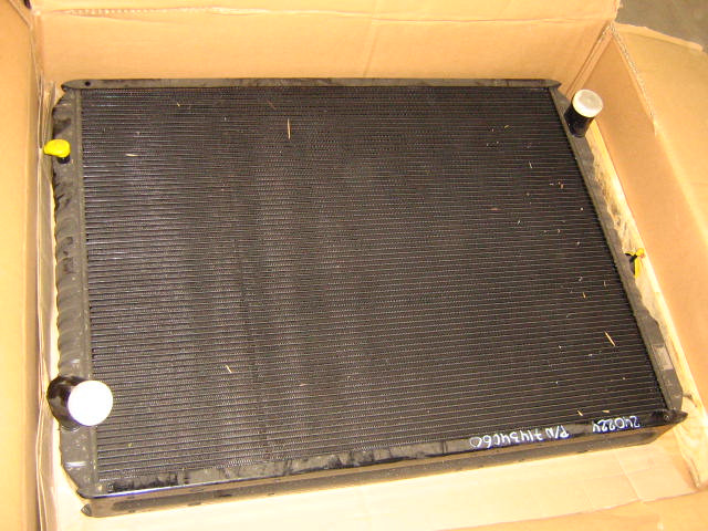 New Holland 71434060 - 4449190 - Radiator for Construction machinery: picture 2 New Holland 71434060 - 4449190 - Radiator for Construction machinery: picture 2