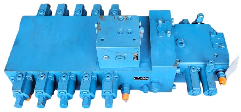 New Holland 71436369 - M7-1178-00(01)/7M7-22X - Hydraulic valve for Construction machinery: picture 1 New Holland 71436369 - M7-1178-00(01)/7M7-22X - Hydraulic valve for Construction machinery: picture 1