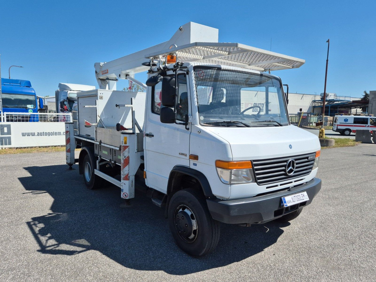 Mercedes-Benz Vario 816 work platform - Truck mounted aerial platform: picture 2 Mercedes-Benz Vario 816 work platform - Truck mounted aerial platform: picture 2