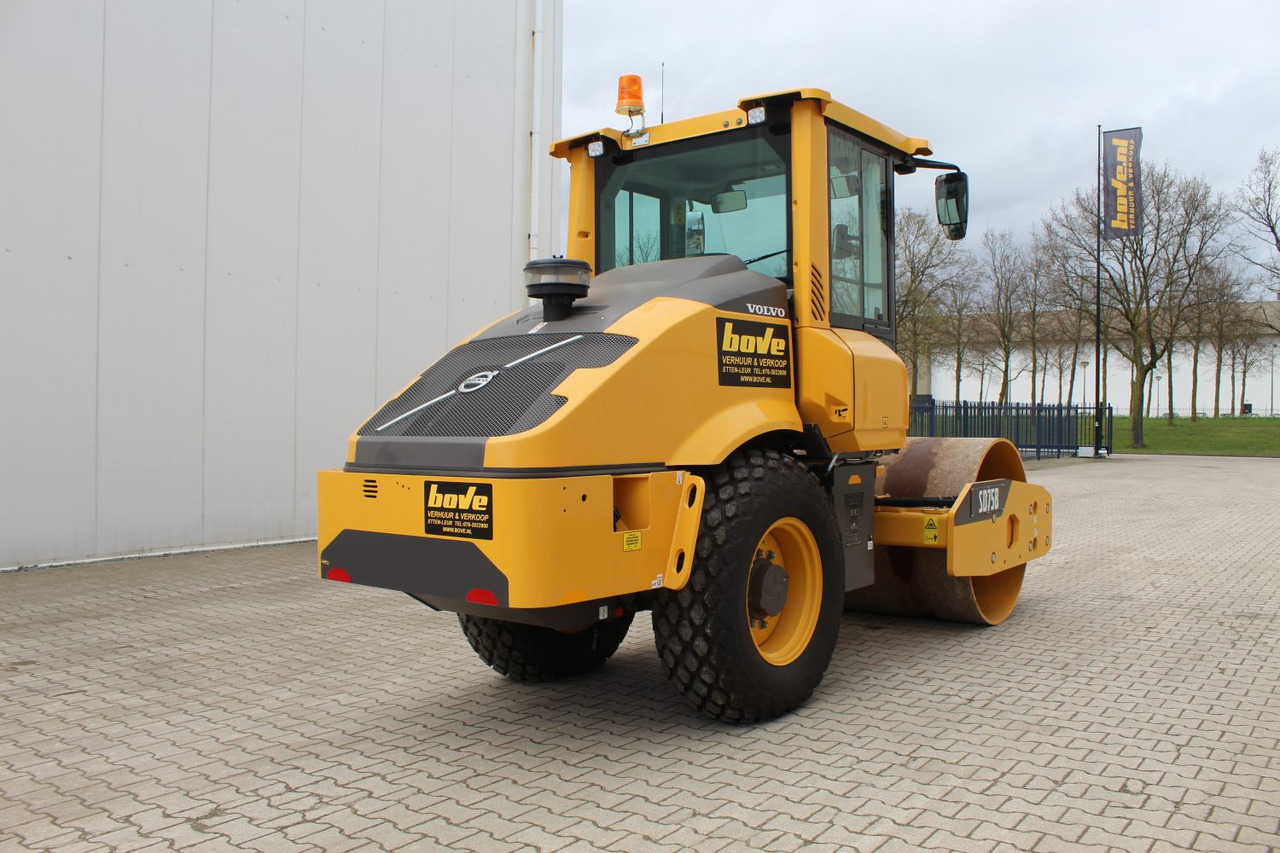 Volvo SD 75 B - Compactor: picture 2 Volvo SD 75 B - Compactor: picture 2