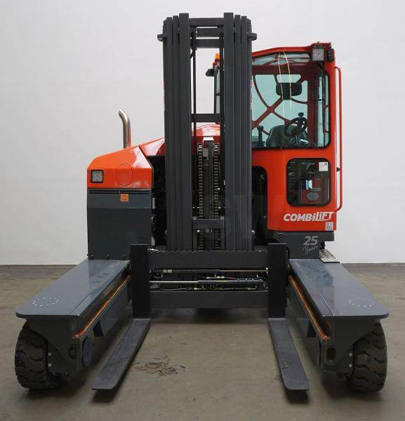 Combilift C4000 - 4-way reach truck: picture 4 Combilift C4000 - 4-way reach truck: picture 4
