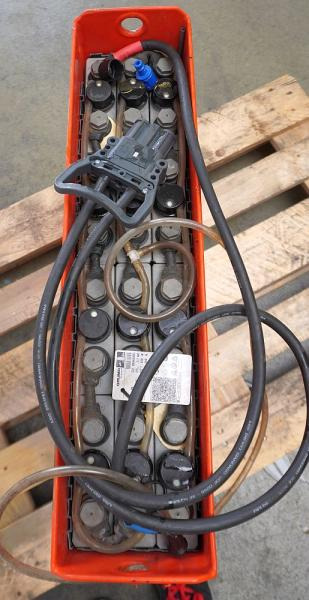 GRUMA 24 Volt 2 PzB 150 Ah - Battery: picture 3 GRUMA 24 Volt 2 PzB 150 Ah - Battery: picture 3