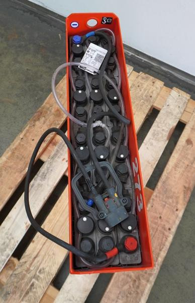 GRUMA 24 Volt 2 PzB 150 Ah - Battery: picture 3 GRUMA 24 Volt 2 PzB 150 Ah - Battery: picture 3