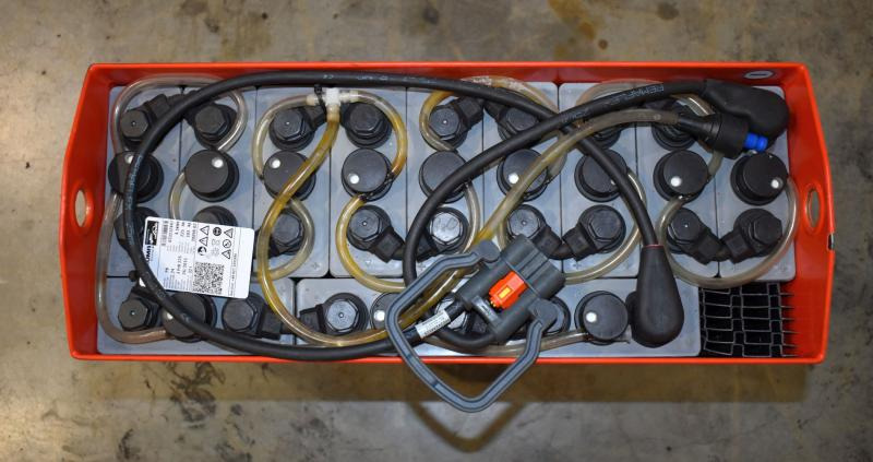 GRUMA 24 Volt 3 PzB 225 Ah - Battery: picture 4 GRUMA 24 Volt 3 PzB 225 Ah - Battery: picture 4