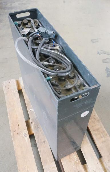 GRUMA 24 Volt 3 PzS 465 Ah - Battery: picture 3 GRUMA 24 Volt 3 PzS 465 Ah - Battery: picture 3