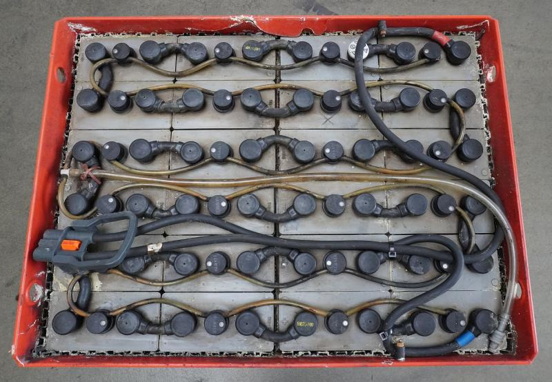 GRUMA 48 Volt 5 PzS 775 Ah - Battery for Material handling equipment: picture 3 GRUMA 48 Volt 5 PzS 775 Ah - Battery for Material handling equipment: picture 3