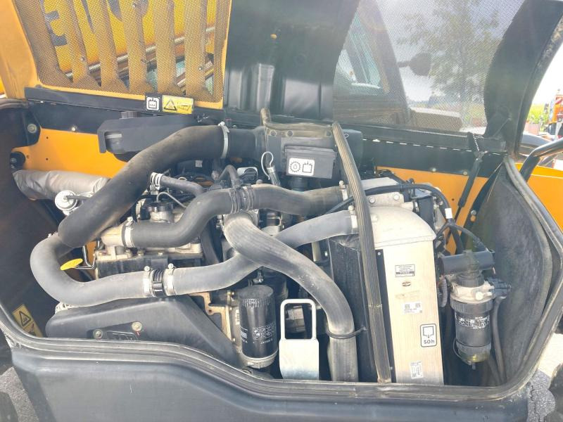 Jcb 540-140 HI-VIZ - Telescopic handler: picture 5 Jcb 540-140 HI-VIZ - Telescopic handler: picture 5