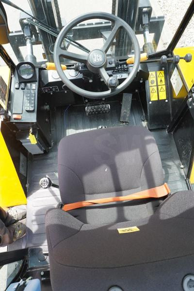 Jcb 940-4 - Rough terrain forklift: picture 3 Jcb 940-4 - Rough terrain forklift: picture 3
