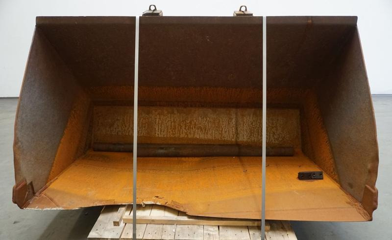 KAUP 4T184.1 - Loader bucket: picture 3 KAUP 4T184.1 - Loader bucket: picture 3