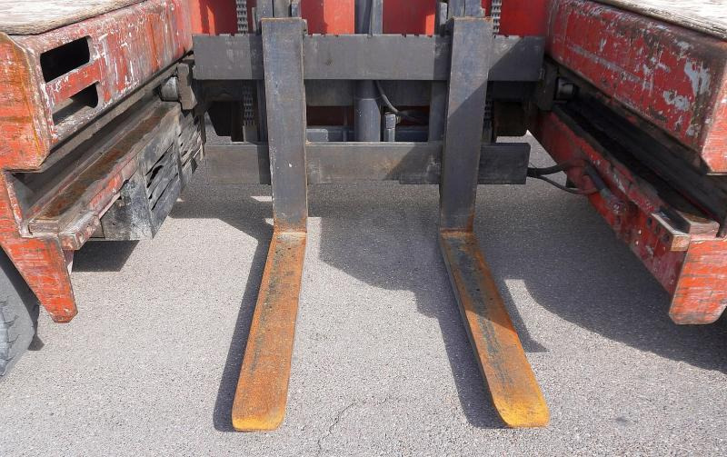 Kalmar DFQ 40/12/40 D - Side loader: picture 5 Kalmar DFQ 40/12/40 D - Side loader: picture 5