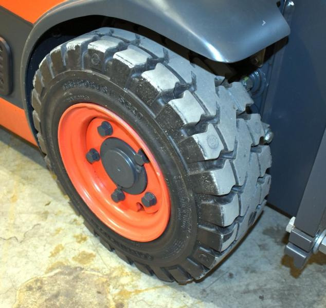 Electric forklift Linde E 16 P EVO 386-02: picture 6