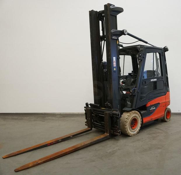 Electric forklift Linde E 25 387: picture 1