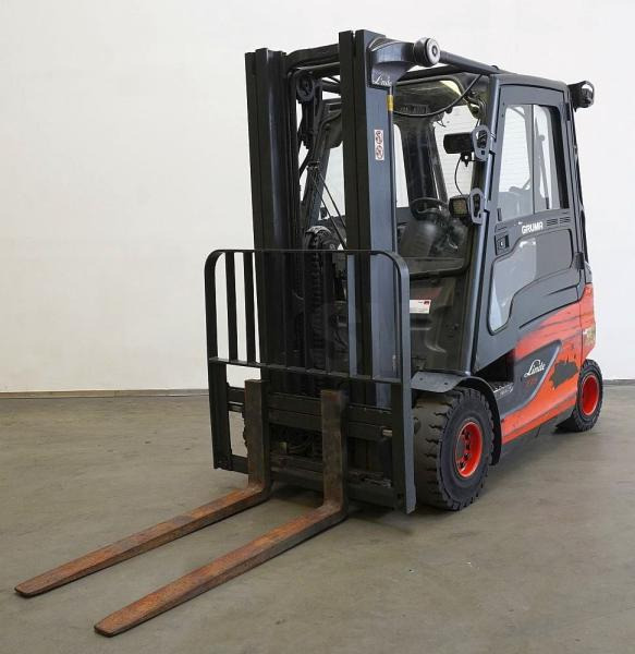 Linde E 25 387 - Electric forklift: picture 1 Linde E 25 387 - Electric forklift: picture 1