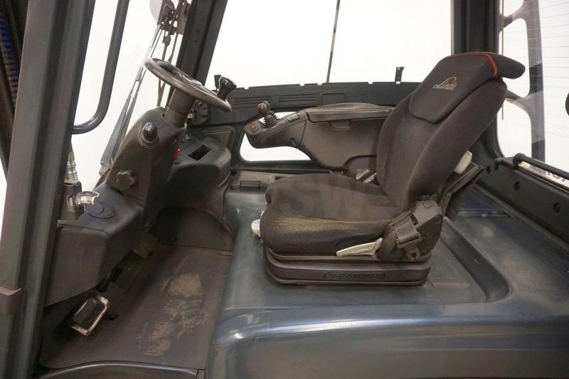 Linde E 35 HL 387 - Electric forklift: picture 3 Linde E 35 HL 387 - Electric forklift: picture 3