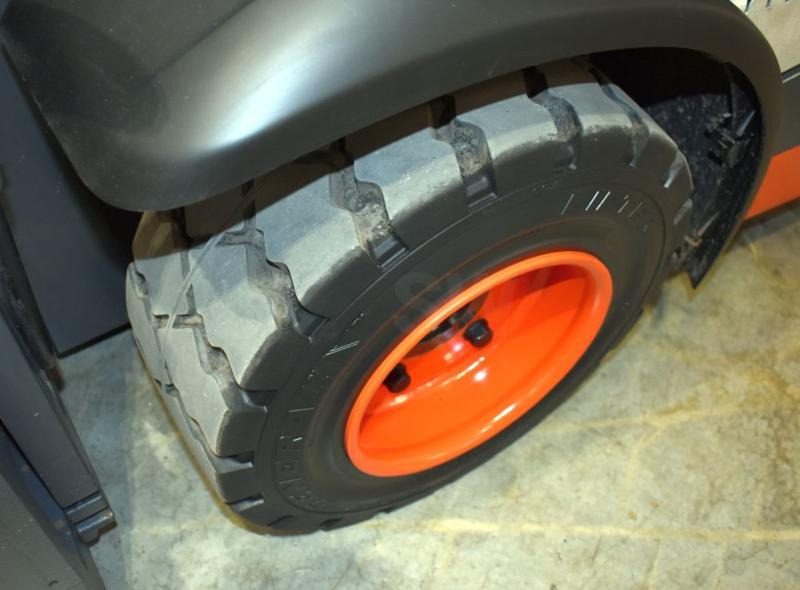 Linde H 20 D EVO 391-00 - Diesel forklift: picture 5 Linde H 20 D EVO 391-00 - Diesel forklift: picture 5