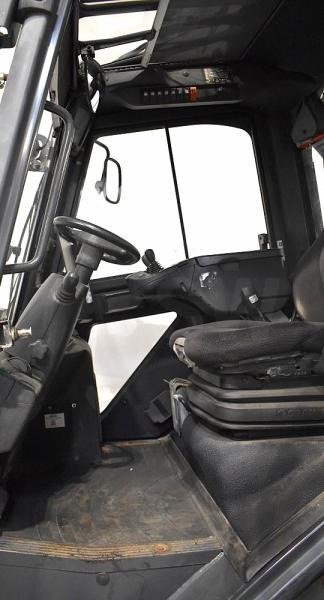 Linde H 35 T EVO 393-02 - LPG forklift: picture 3 Linde H 35 T EVO 393-02 - LPG forklift: picture 3