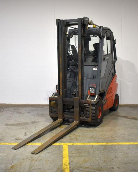 Linde H 35 T EVO 393-02 - LPG forklift: picture 1 Linde H 35 T EVO 393-02 - LPG forklift: picture 1