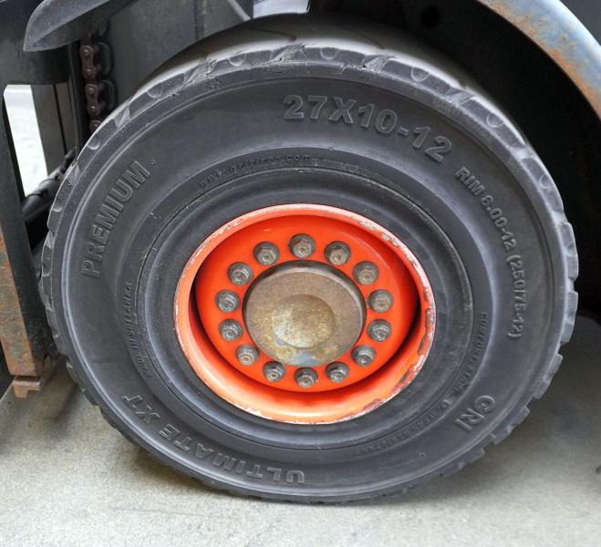 Linde H 35 T EVO 393-02 - LPG forklift: picture 5 Linde H 35 T EVO 393-02 - LPG forklift: picture 5