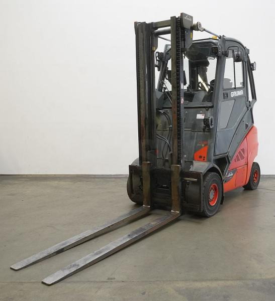 Linde H 35 T EVO 393-02 - LPG forklift: picture 1 Linde H 35 T EVO 393-02 - LPG forklift: picture 1