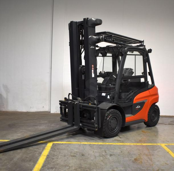 Linde H 40 D/600 1204-01 - Diesel forklift: picture 1 Linde H 40 D/600 1204-01 - Diesel forklift: picture 1