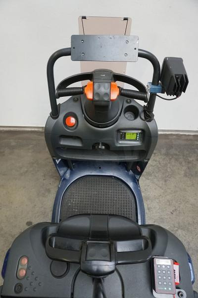 Linde N 20 L 132 - Order picker: picture 4 Linde N 20 L 132 - Order picker: picture 4