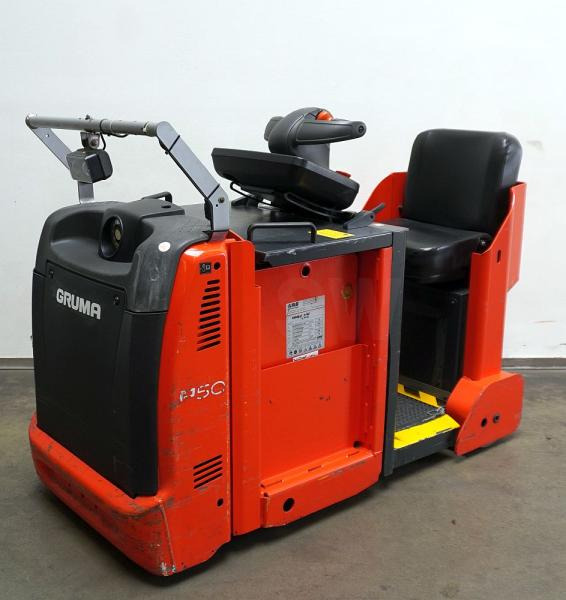 Linde P 50 C 1190 - Tow tractor: picture 1 Linde P 50 C 1190 - Tow tractor: picture 1