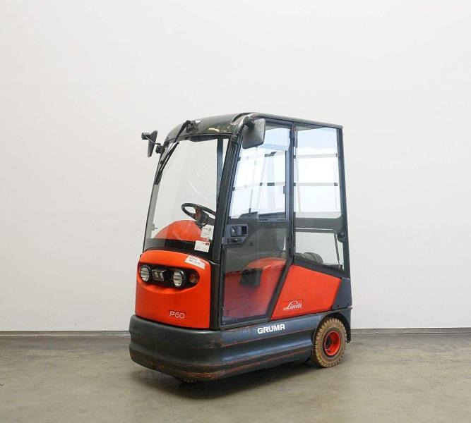 Linde P 60 Z 126 - Tow tractor: picture 1 Linde P 60 Z 126 - Tow tractor: picture 1