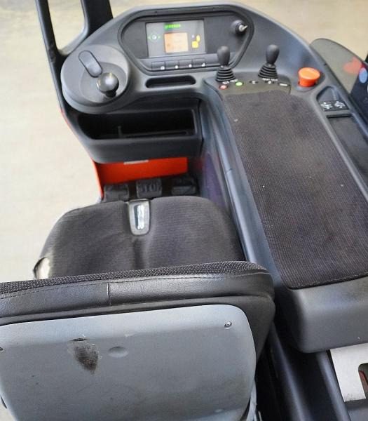 Linde R 14 1120-00 - Reach truck: picture 3 Linde R 14 1120-00 - Reach truck: picture 3