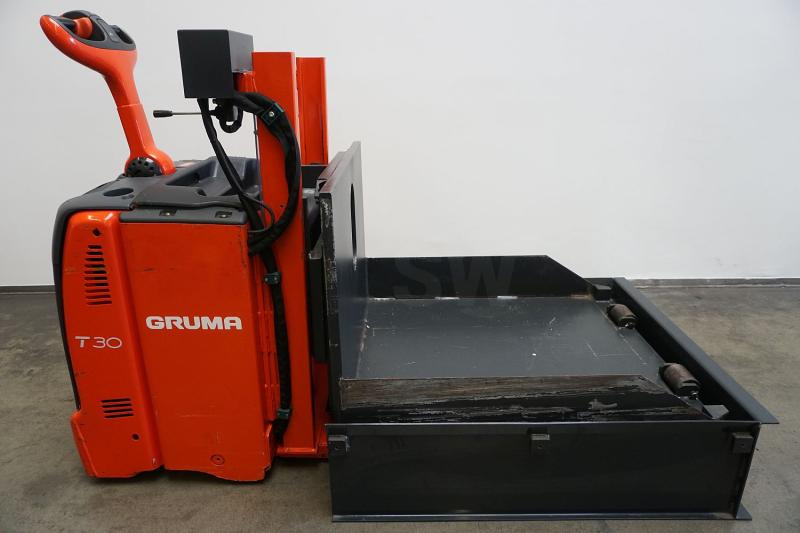 Pallet truck Linde T 30 131: picture 7