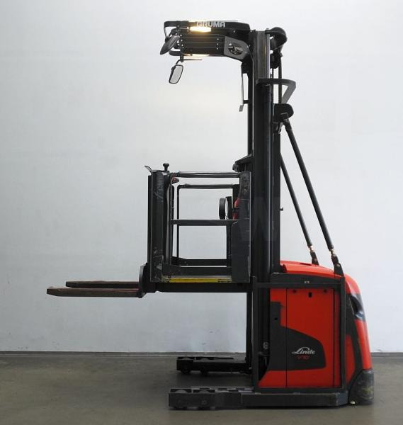 Linde V 10-01 5212 - Order picker: picture 4 Linde V 10-01 5212 - Order picker: picture 4