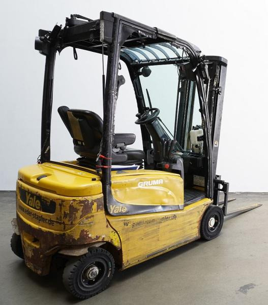 Yale ERP 16 VT - Electric forklift: picture 2 Yale ERP 16 VT - Electric forklift: picture 2