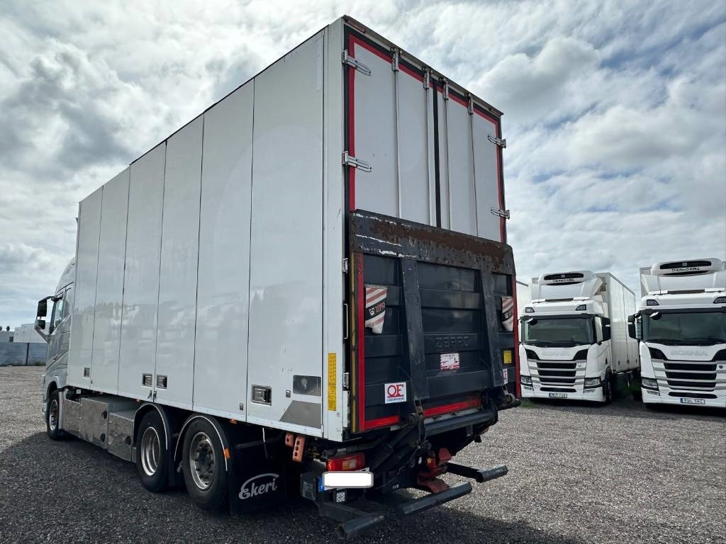 Volvo FH 500 Serie 1617 - Refrigerator truck: picture 4 Volvo FH 500 Serie 1617 - Refrigerator truck: picture 4