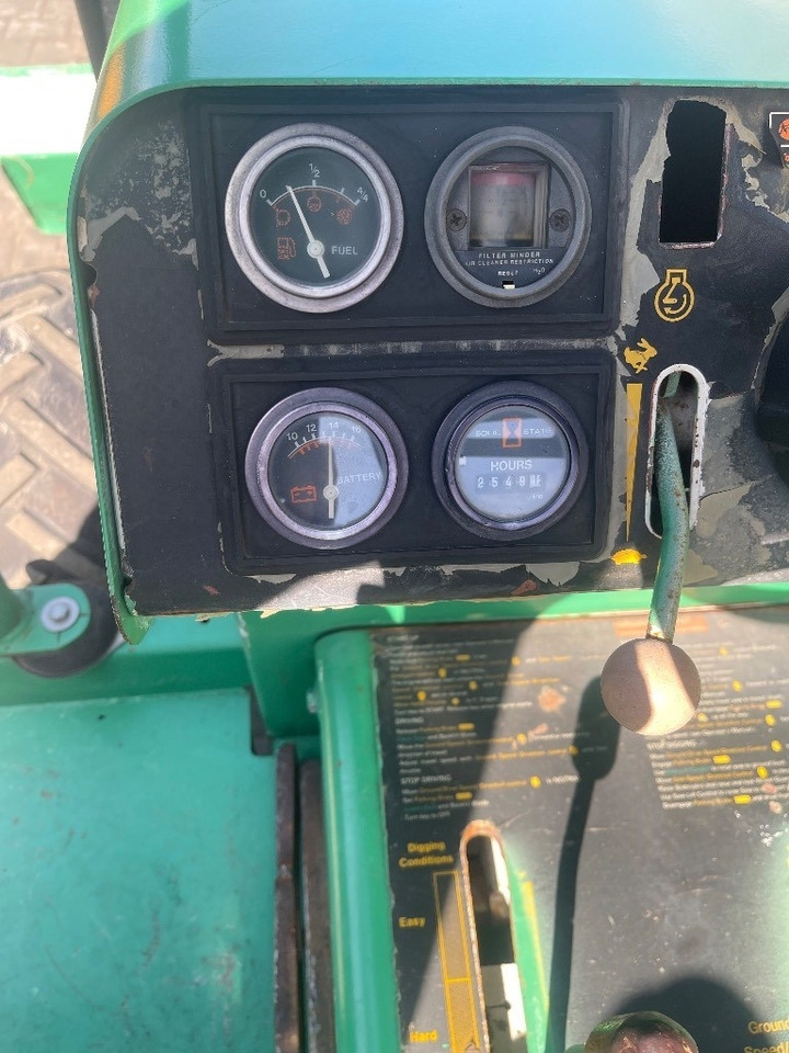 Trencher Ditch Witch 3500 DD: picture 10 Trencher Ditch Witch 3500 DD: picture 10