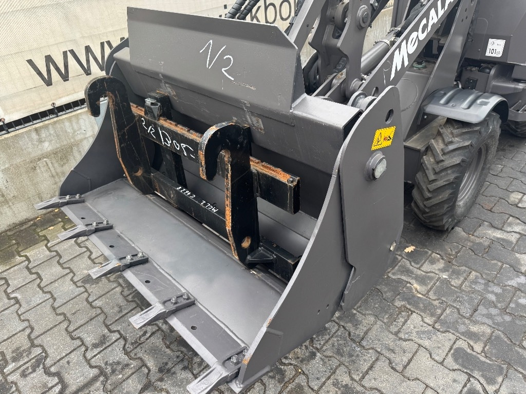 Mecalac MCL 2 - Compact loader: picture 4 Mecalac MCL 2 - Compact loader: picture 4