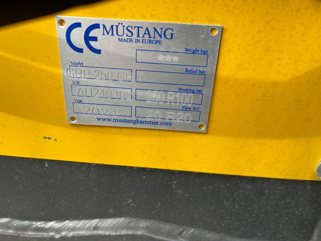 Mustang GRP 250 - Grapple for Construction machinery: picture 5 Mustang GRP 250 - Grapple for Construction machinery: picture 5