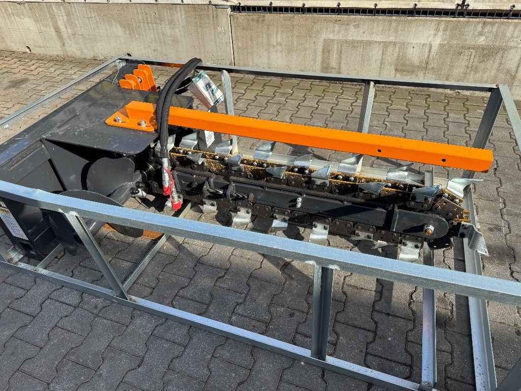 Wolverine TRC 12 -48 H - Trencher: picture 1 Wolverine TRC 12 -48 H - Trencher: picture 1