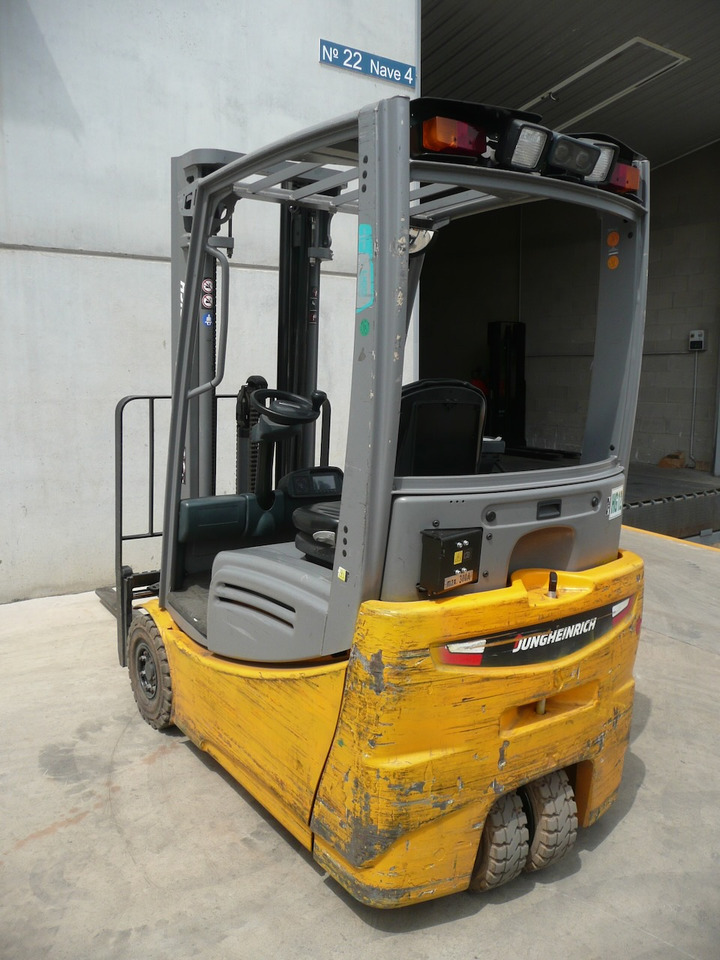 Jungheinrich EFG 216k 480 DZ Li-Ion - Electric forklift: picture 2 Jungheinrich EFG 216k 480 DZ Li-Ion - Electric forklift: picture 2