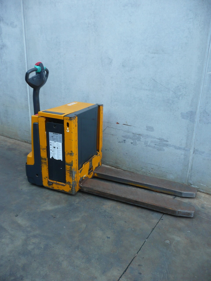 Jungheinrich EJE C20 - Pallet truck: picture 4 Jungheinrich EJE C20 - Pallet truck: picture 4