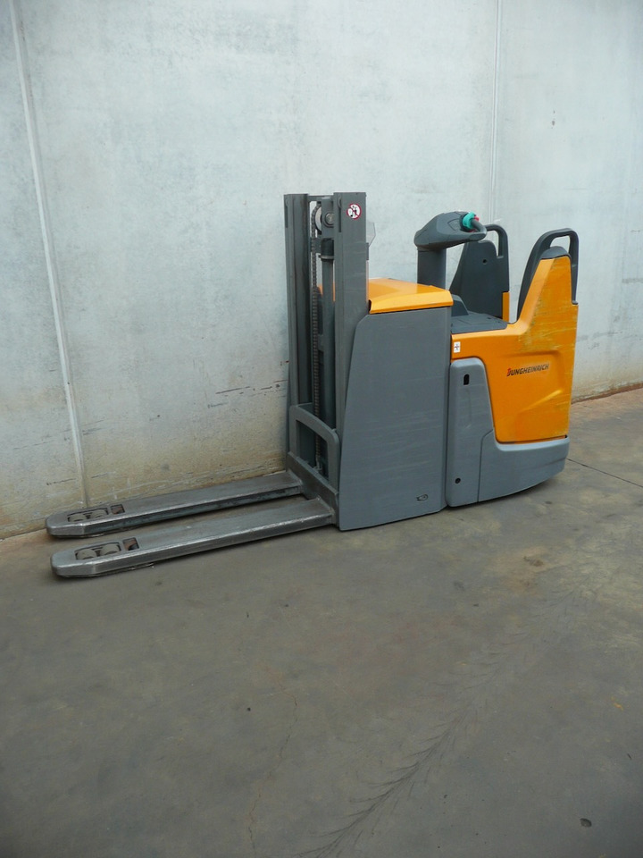 Jungheinrich ERD 220 201 ZT - Stacker: picture 2 Jungheinrich ERD 220 201 ZT - Stacker: picture 2