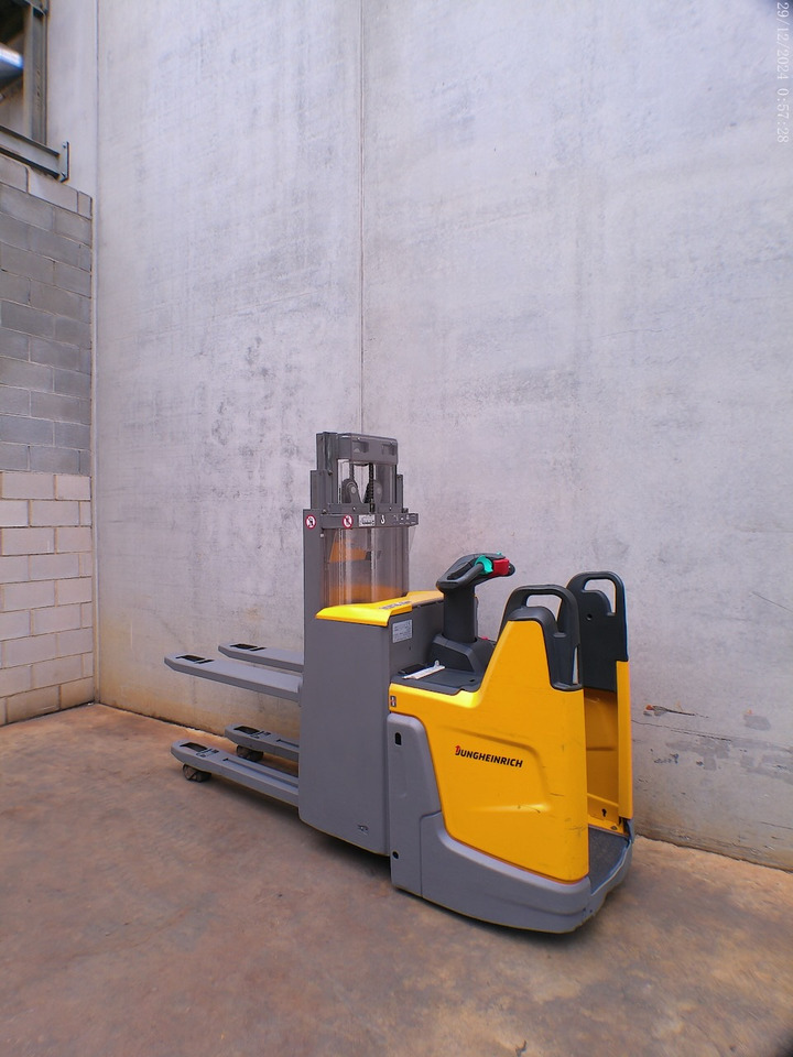 Jungheinrich ERD 220 290 DT - Stacker: picture 1 Jungheinrich ERD 220 290 DT - Stacker: picture 1