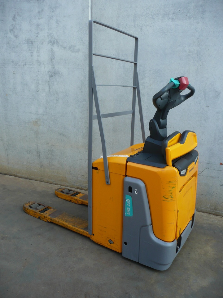 Jungheinrich ERE 120 FRUTERA - Pallet truck: picture 1 Jungheinrich ERE 120 FRUTERA - Pallet truck: picture 1