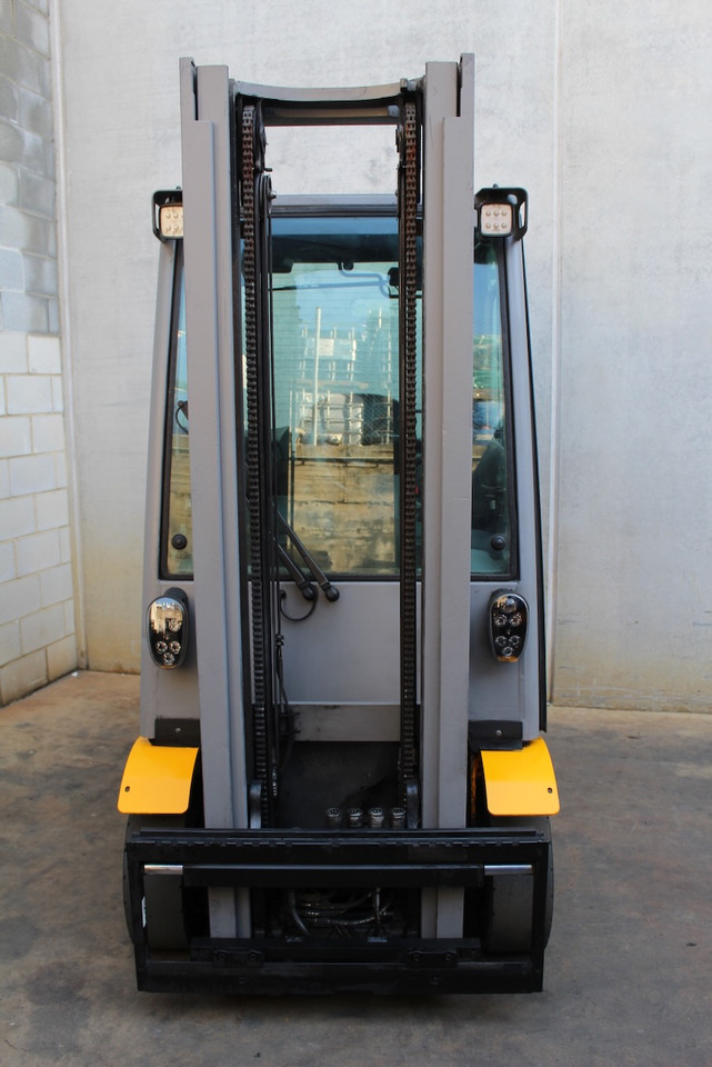 Jungheinrich TFG 320s 350 ZT - LPG forklift: picture 5 Jungheinrich TFG 320s 350 ZT - LPG forklift: picture 5