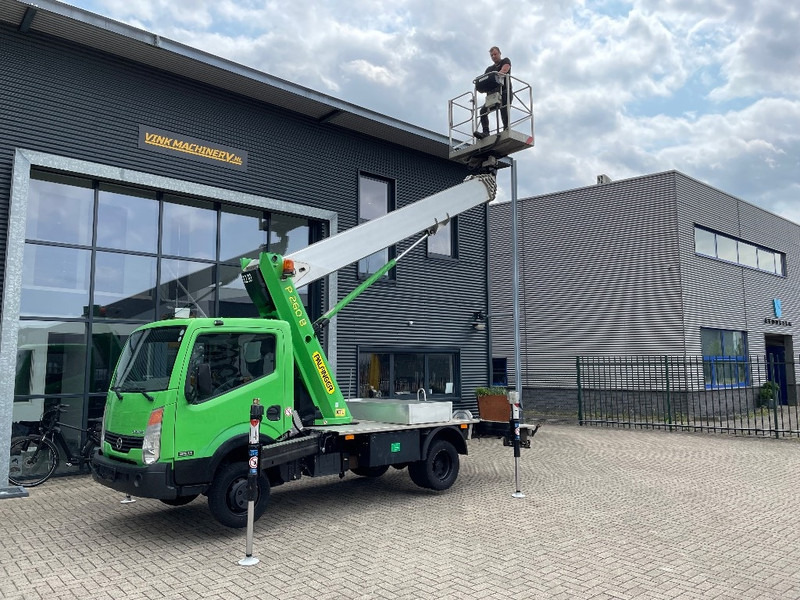 Palfinger P 260 B op Nissan Cabstar - Truck mounted aerial platform: picture 5 Palfinger P 260 B op Nissan Cabstar - Truck mounted aerial platform: picture 5