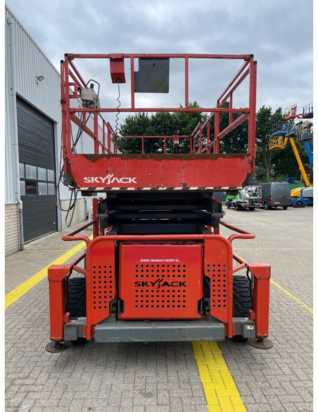 Skyjack SJ 9250 RT - Scissor lift: picture 4 Skyjack SJ 9250 RT - Scissor lift: picture 4